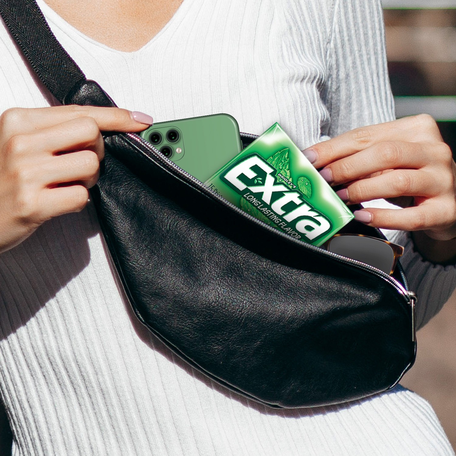 slide 5 of 8, EXTRA Gum Spearmint Sugar Free Chewing Gum, Single Pack, 15 Stick, 15 ct