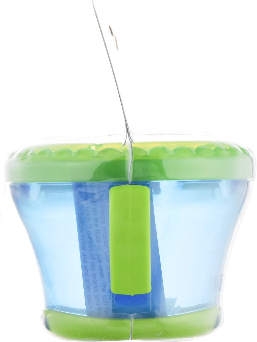 slide 6 of 9, Nuby Super Soft Lid 12+ Months Snack Keeper 1 ea, 1 ea