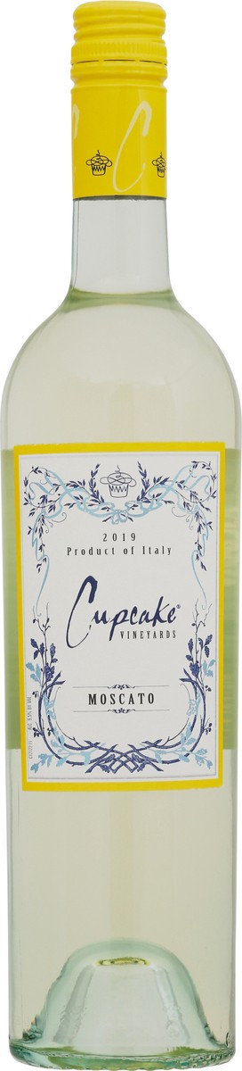 slide 7 of 11, Cupcake Moscato 750 ml Bottle, 750 ml