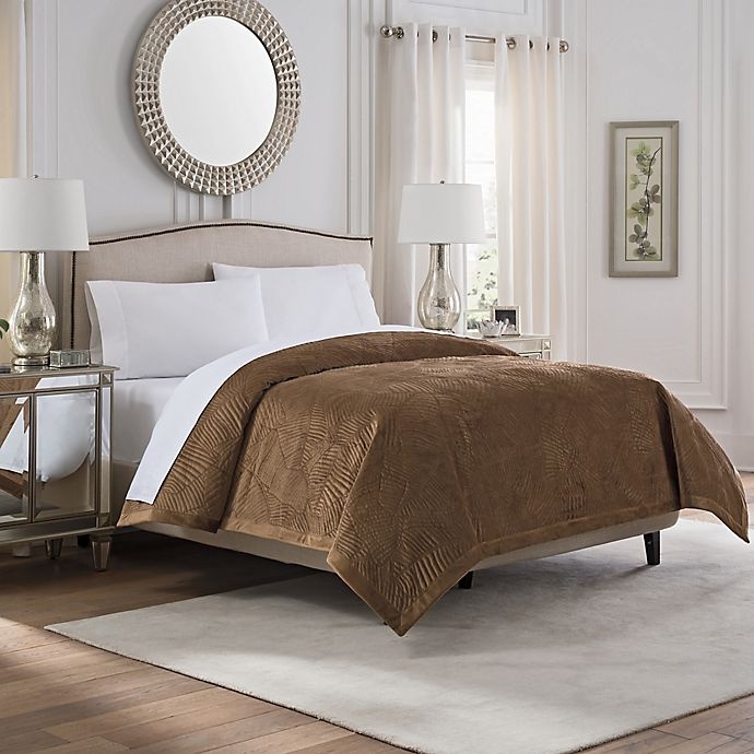 slide 1 of 1, Valeron Caruso Velvet Full/Queen Coverlet - Gold, 1 ct