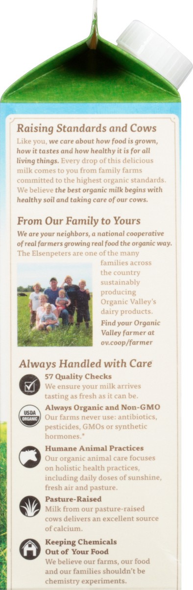 slide 6 of 9, Organic Valley Fat Free Milk 1 qt, 1 qt