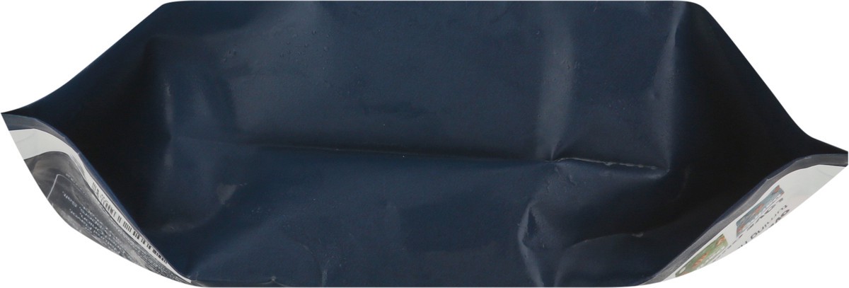 slide 7 of 9, Daring Plant Based Buffalo Chicken Wings, 8 oz