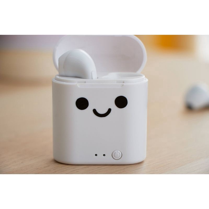 slide 7 of 9, Cricut Joy Smart Vinyl Removable Matte Black, 1 ct