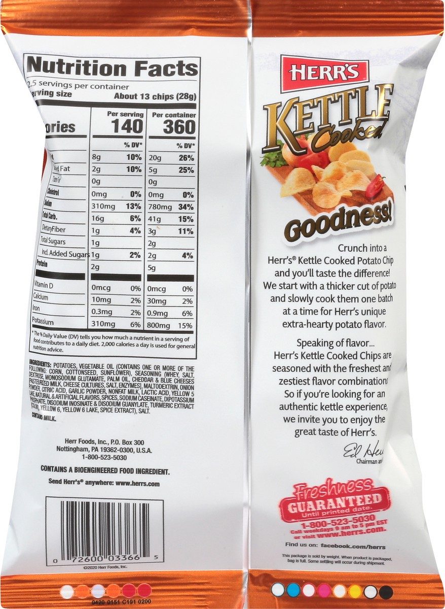 Herr's Kettle Cooked Cheddar Horseradish Flavored Potato Chips 2.5 oz 2