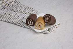 Swiss Rolls Strawberry 3 ct 7 oz