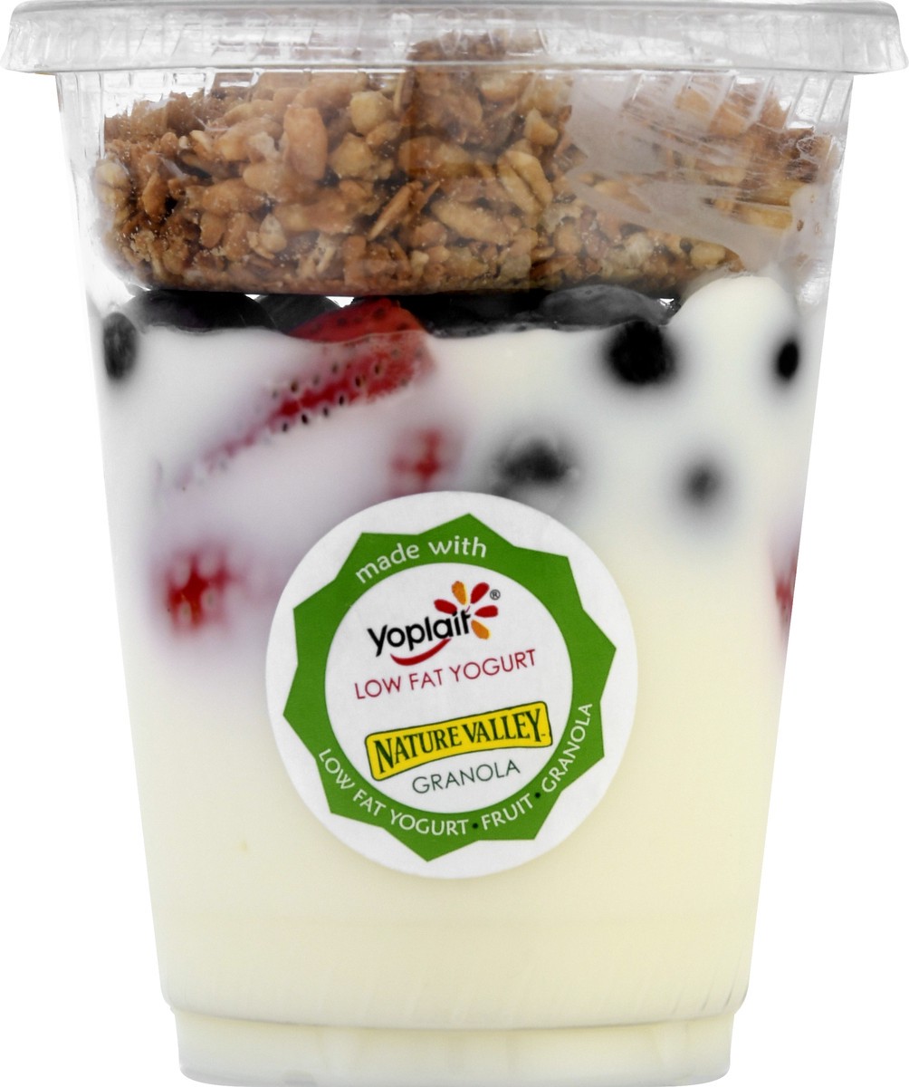 slide 8 of 9, Yoplait Parfait Blueberry & Strawberry, 1 ct