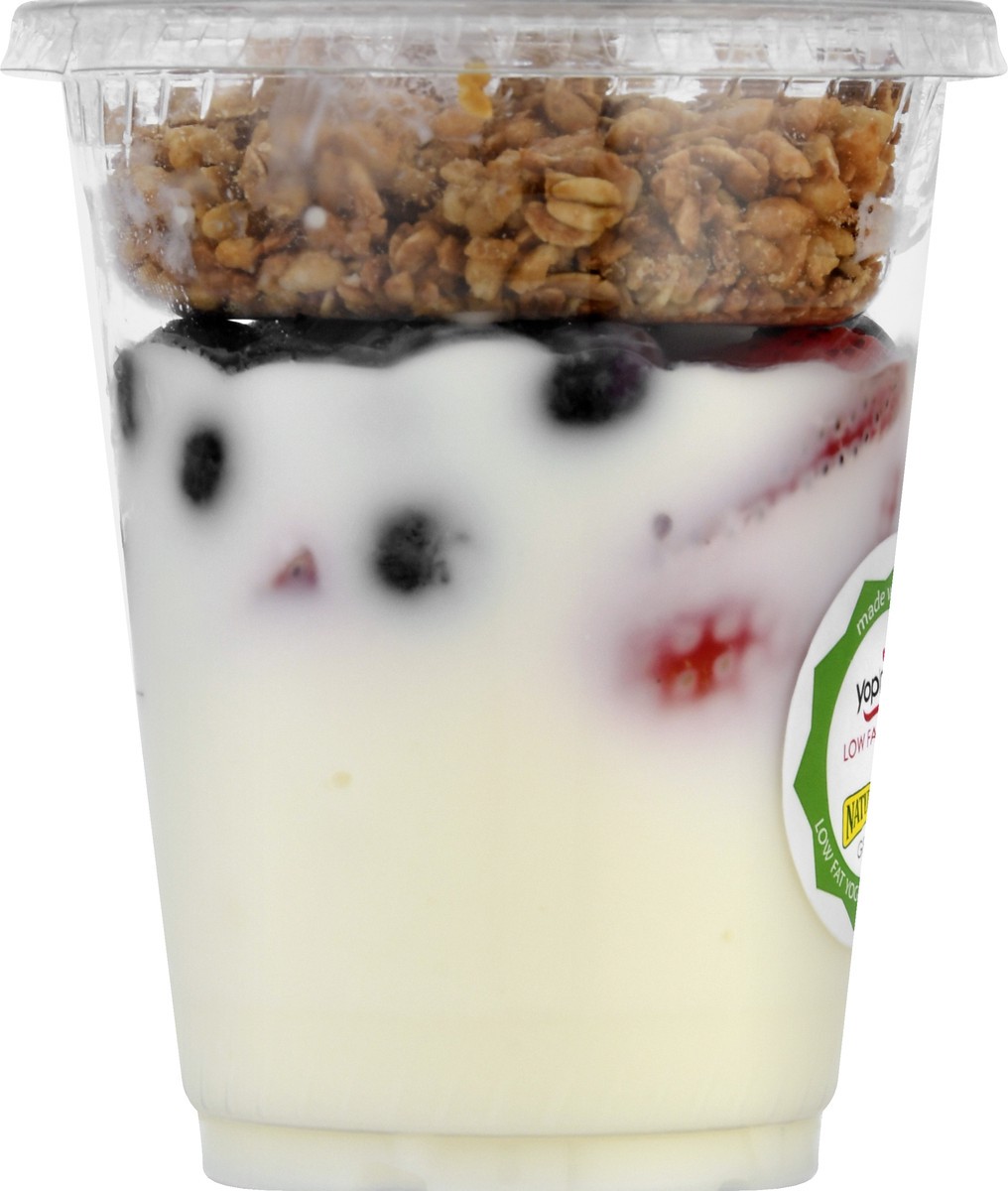 slide 2 of 9, Yoplait Parfait Blueberry & Strawberry, 1 ct