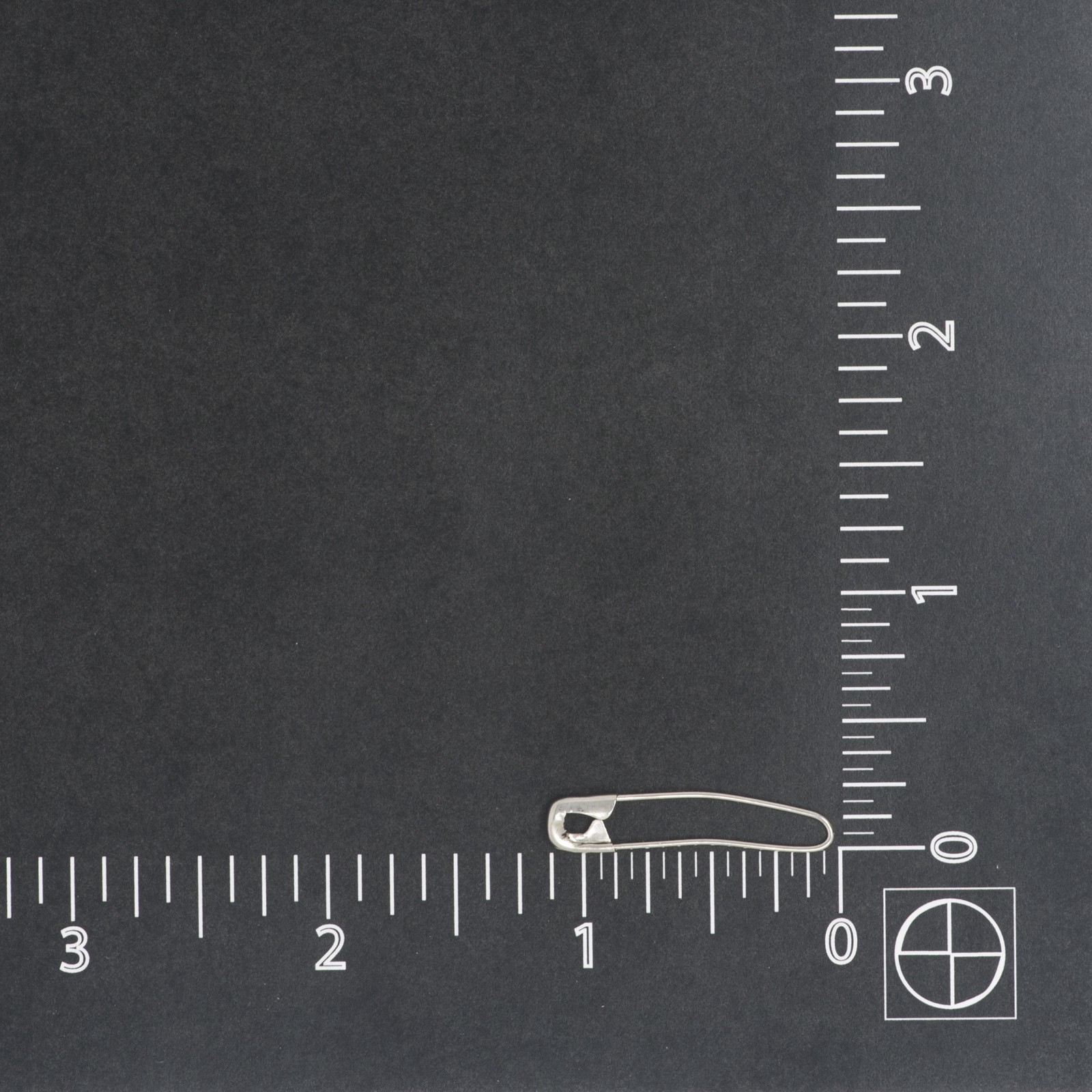 slide 4 of 4, Coil Less Basting Pins By Loops & Threads, 1.06 in x 0.25 in