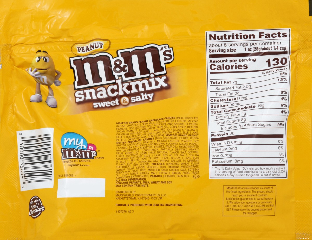 slide 4 of 6, M&M'S Peanut Chocolate Snack Mix Sweet & Salty Sharing Size 7.7 Ounce Pouch, 7 oz