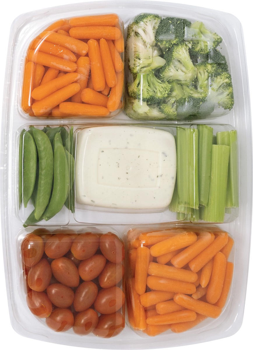 slide 3 of 3, Taylor Farms Vegetable Tray 40oz, 8 oz