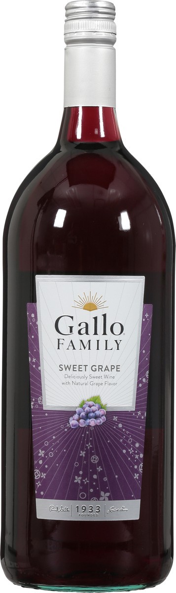 slide 5 of 9, Gallo Family Vineyards Sweet Grape Wine 1.5L, 1.50 liter