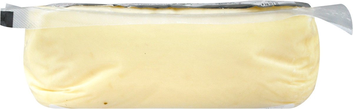 slide 6 of 11, Quesos La Ricura Golden Mozzarella Dorada Cheese 1 lb, 1 lb