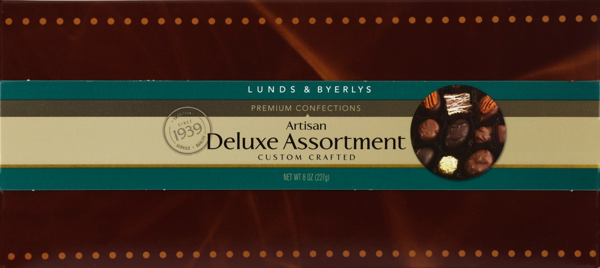 slide 2 of 4, Lunds & Byerlys Deluxe Assortment 8 oz, 8 oz