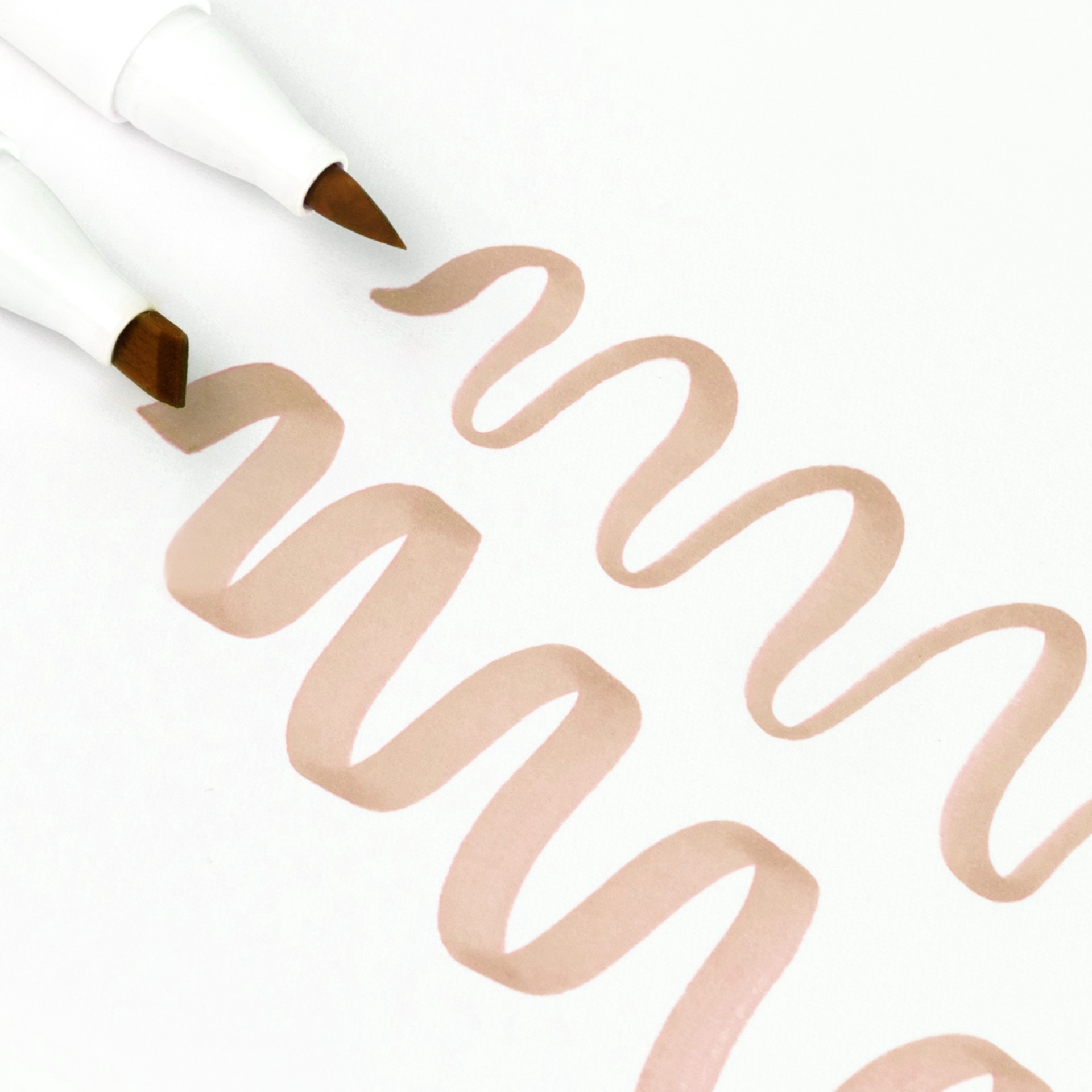 slide 4 of 4, Ohuhu Honolulu 36 Color Portrait Alcohol Markers, 36 markers plus colorless blender