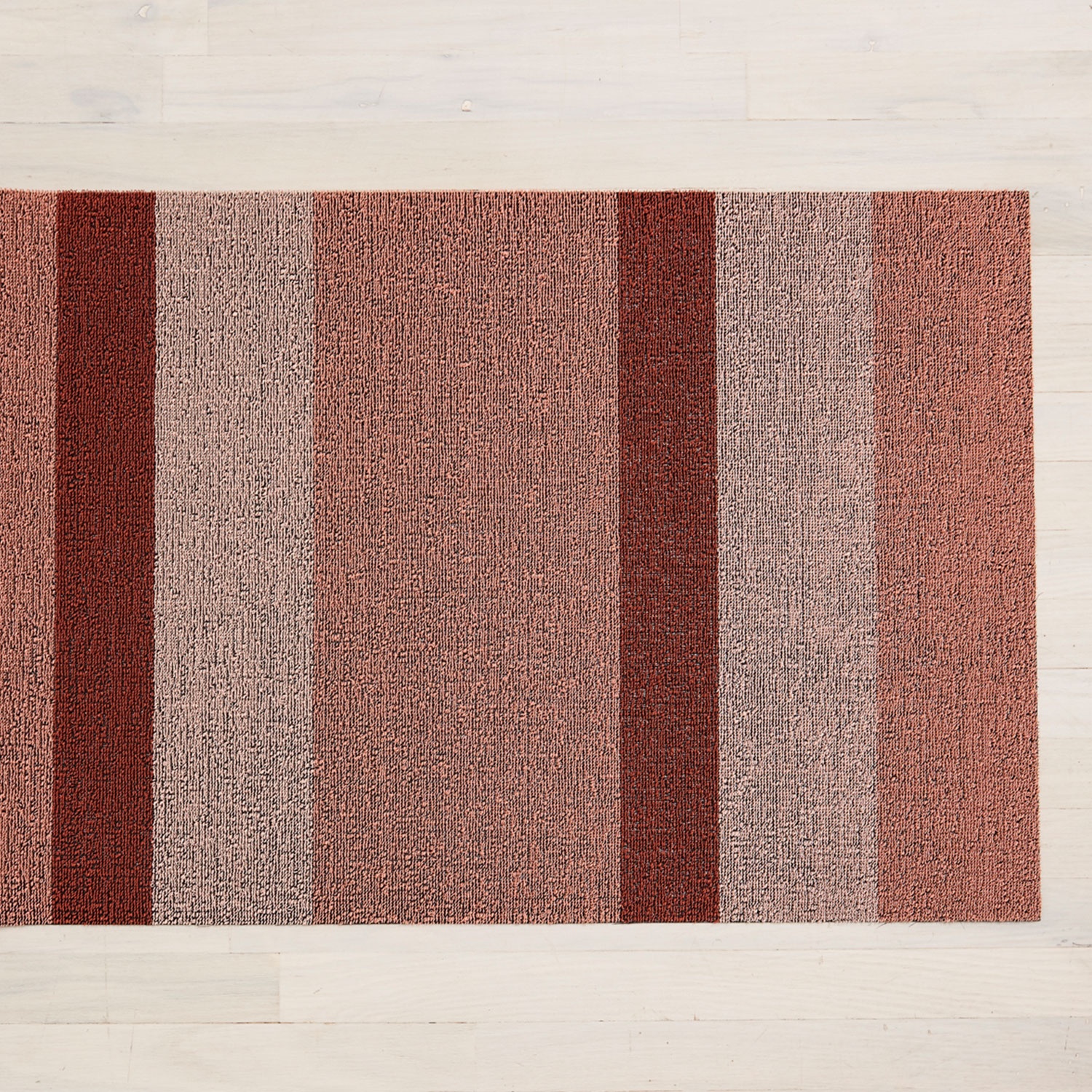 slide 1 of 1, Chilewich Peach Shag Indoor/Outdoor Rug, 36 in x 24 in