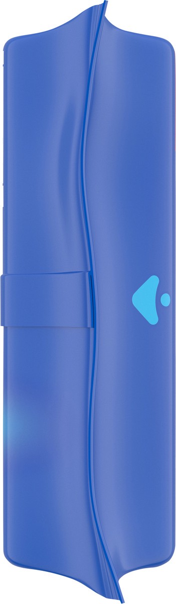 slide 2 of 9, OREO Ultimate Chocolate Creme Chocolate Sandwich Cookies, Limited Edition, 13.2 oz Pack, 13.2 oz