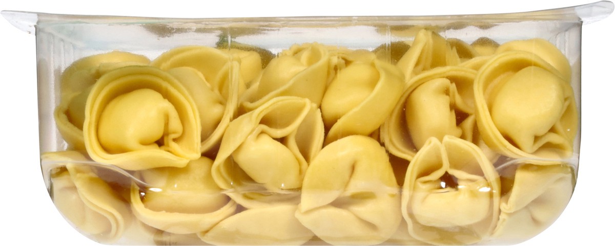 slide 9 of 13, Nuovo Ricotta & Parmigiano Tortellini Family Size 18 oz, 18 oz