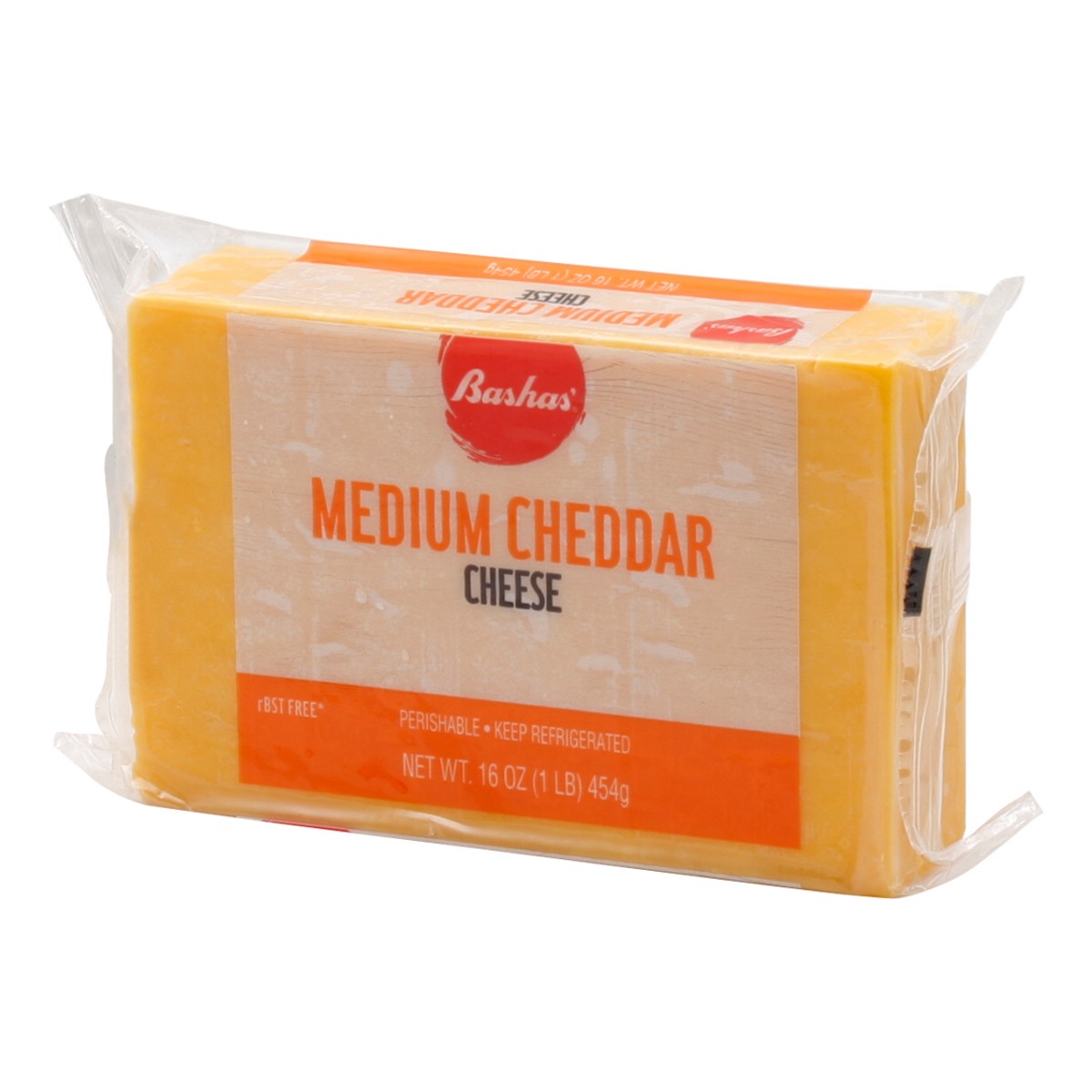 slide 7 of 14, Bashas Chunk Medium Cheddar, 16 oz