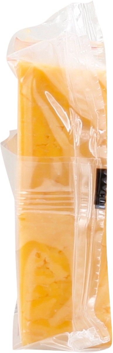 slide 8 of 14, Bashas Chunk Medium Cheddar, 16 oz