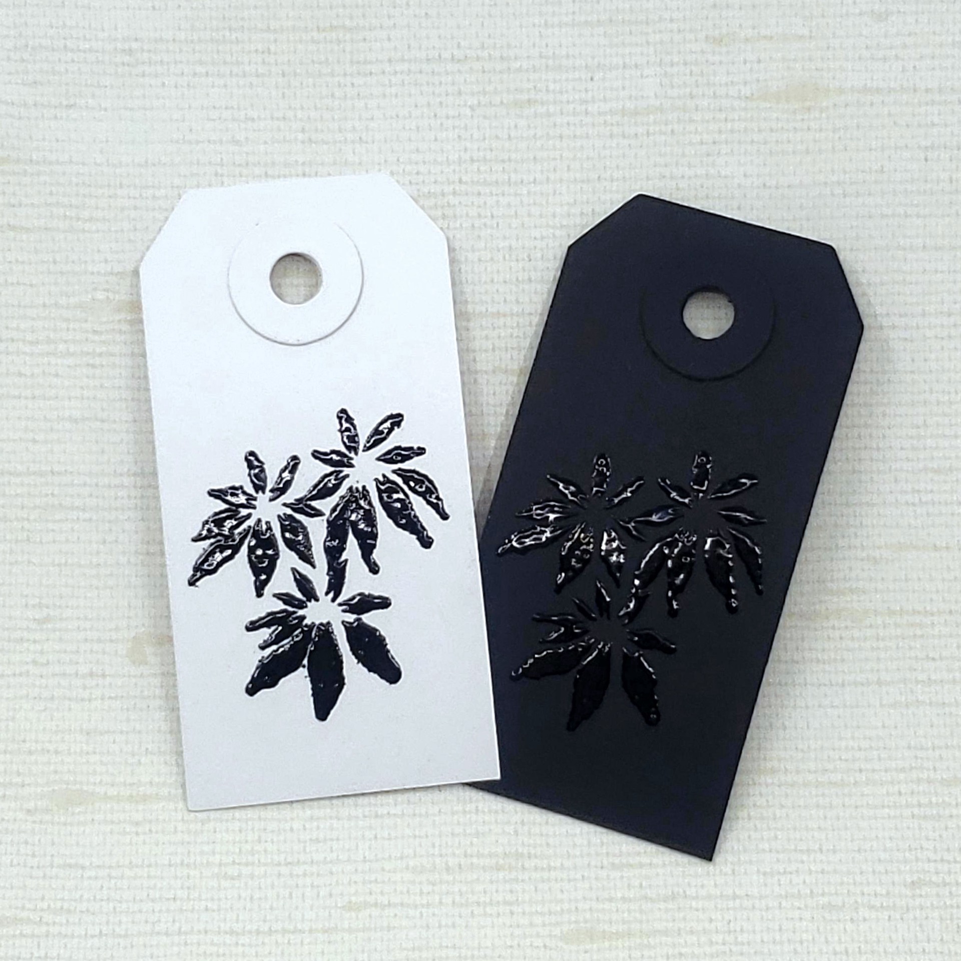 slide 3 of 3, Ranger Black Super Fine Detail Embossing Powder, 0.56 oz