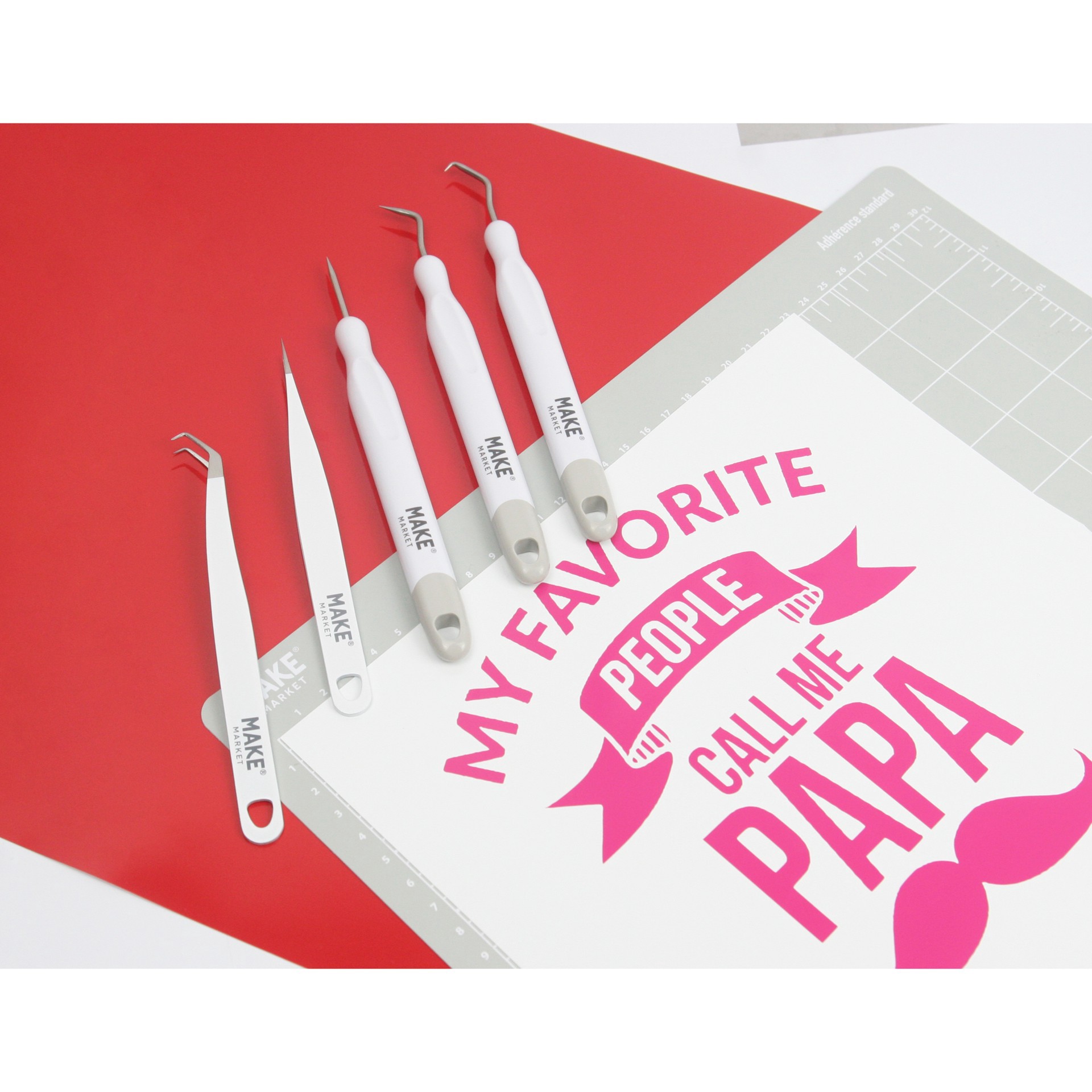 slide 3 of 4, Ergonomic Weeding Tool Kit By Make Market, 11.81 in x 10.63 in x 7.09 in