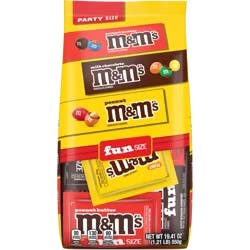 M&M'S Milk Chocolate, Peanut & Peanut Butter Fun Size Variety Pack, Party Size, 19.41 Oz Bulk Candy Bag
