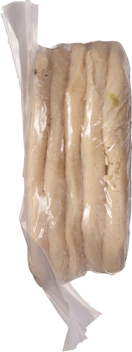 slide 6 of 13, Rio Grande Stuffed Cheese and Loroco's Flower Corn Tortillas 4 ea, 15.75 oz