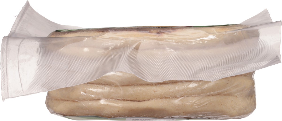 slide 8 of 13, Rio Grande Stuffed Cheese and Loroco's Flower Corn Tortillas 4 ea, 15.75 oz