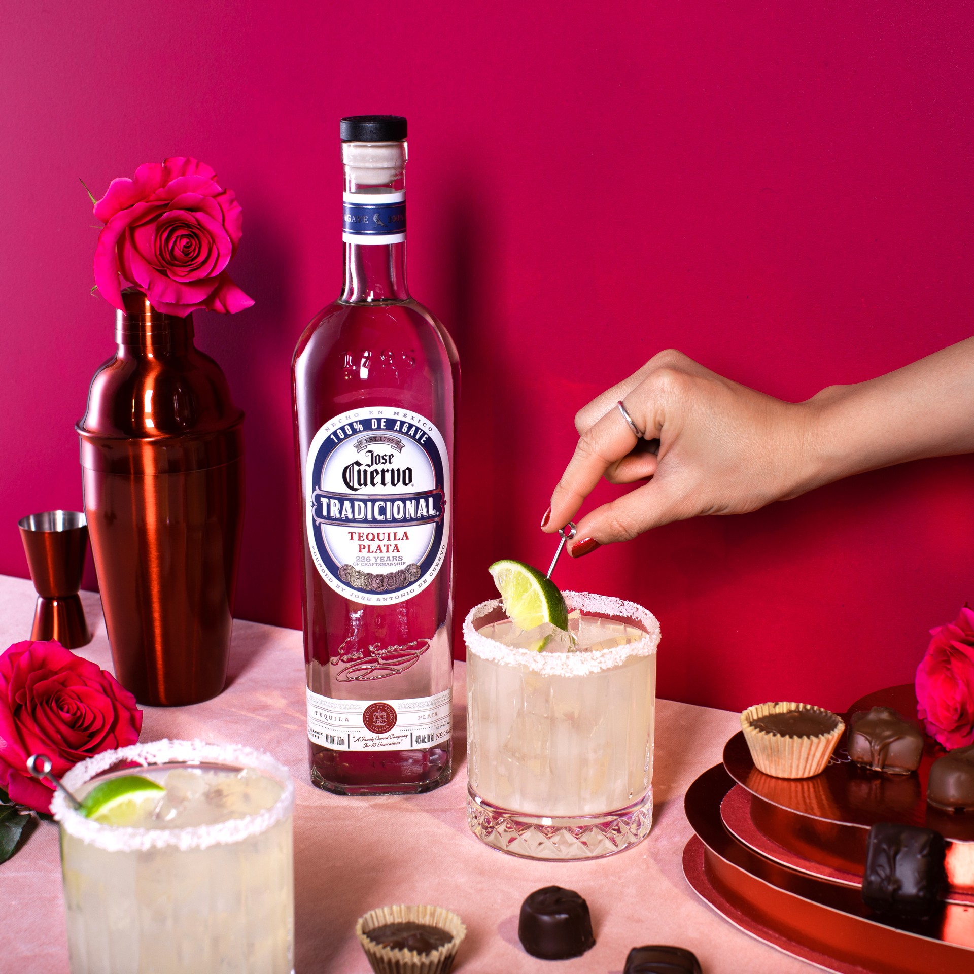 slide 9 of 10, Jose Cuervo Plata Teq W.Shaker, 750 ml