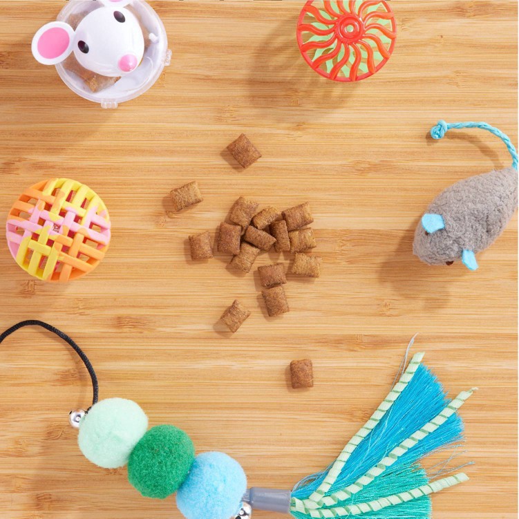 slide 3 of 5, Temptations Tasty Chicken Flavor Treats for Cats 3.0 oz, 3 oz