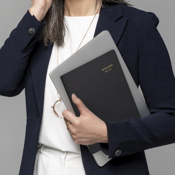 slide 9 of 10, AT-A-GLANCE® Academic 2025-2026 Weekly Appointment Book Planner, Black, Large, 8 1/4"" x 11"", 1 ct