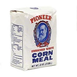 Pioneer Corn Meal 2 lb