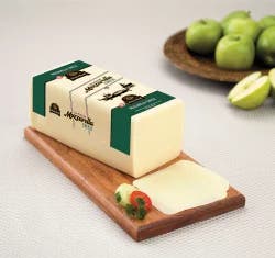 Boar's Head Low Moisture Mozzarella Cheese