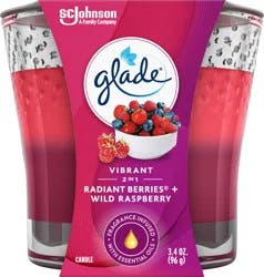 Glade Radiant Berries + Wild Raspberry Candle 3.4 oz