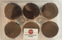 slide 1 of 8, Ukrops Devil's Food Cupcakes Iced Chocolate 16 oz, 16 oz