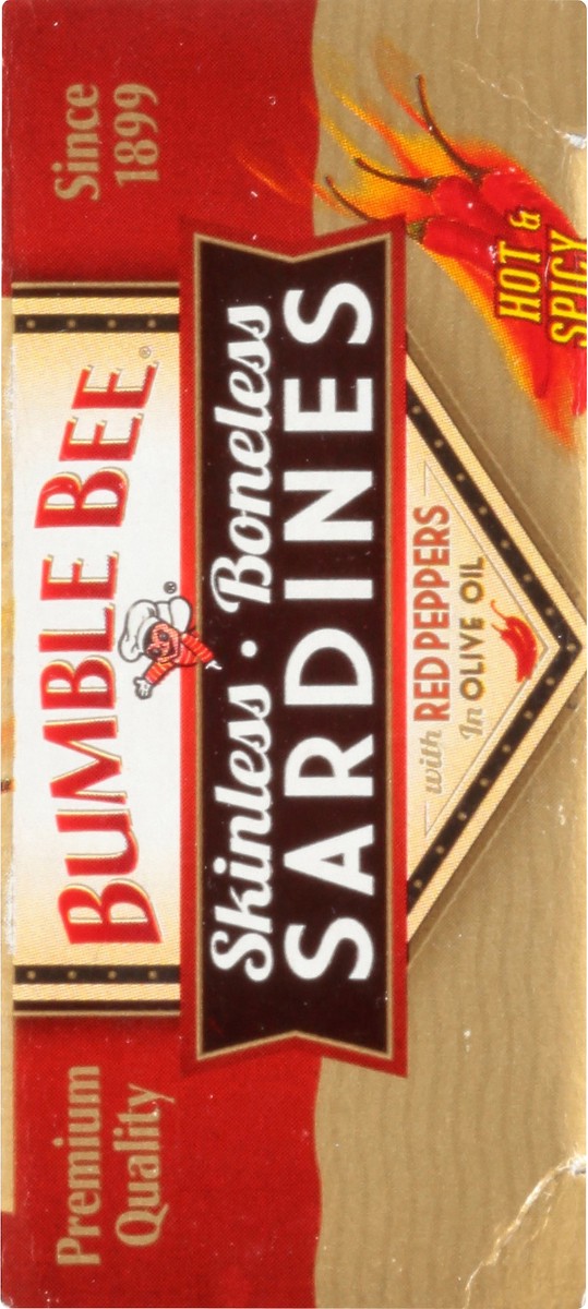 slide 12 of 14, Bumble Bee Skinless & Boneless Sardines with Red Peppers in Olive Oil 4.4 oz. Box, 4.4 oz