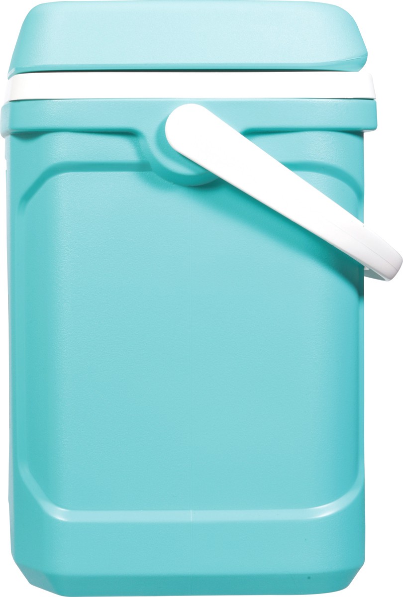 slide 4 of 11, Igloo 30 Quart Aqua Profile II Cooler 1 ea, 1 ct