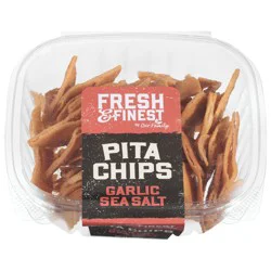 Fresh & Finest by Our Family Garlic Sea Salt Pita Chips 6 oz