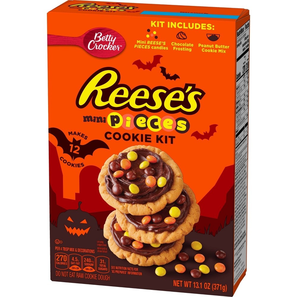 slide 3 of 3, Betty Crocker Reese's Pieces Halloween Cookie Kit, 13.1 oz