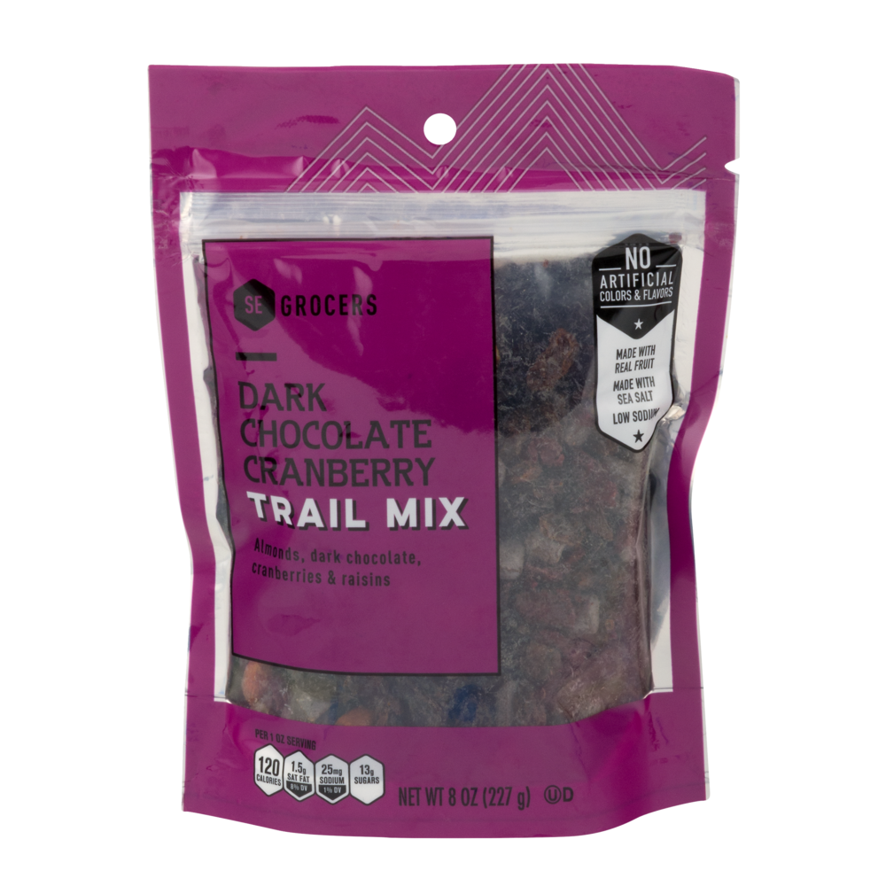 slide 1 of 1, SE Grocers Dark Chocolate Cranberry Trail Mix, 8 oz