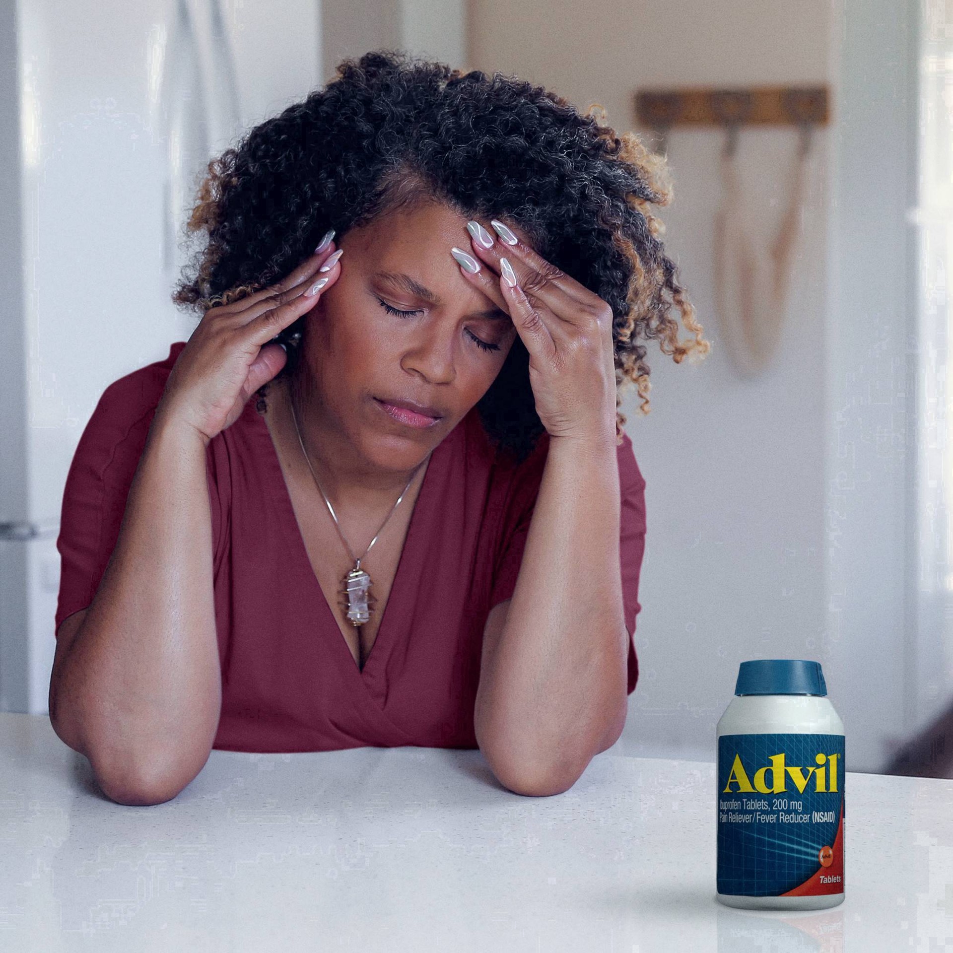 slide 17 of 80, Advil Pain Reliever and Fever Reducer, Ibuprofen 200mg for Pain Relief - 2x10 Coated Tablets, 2 ct