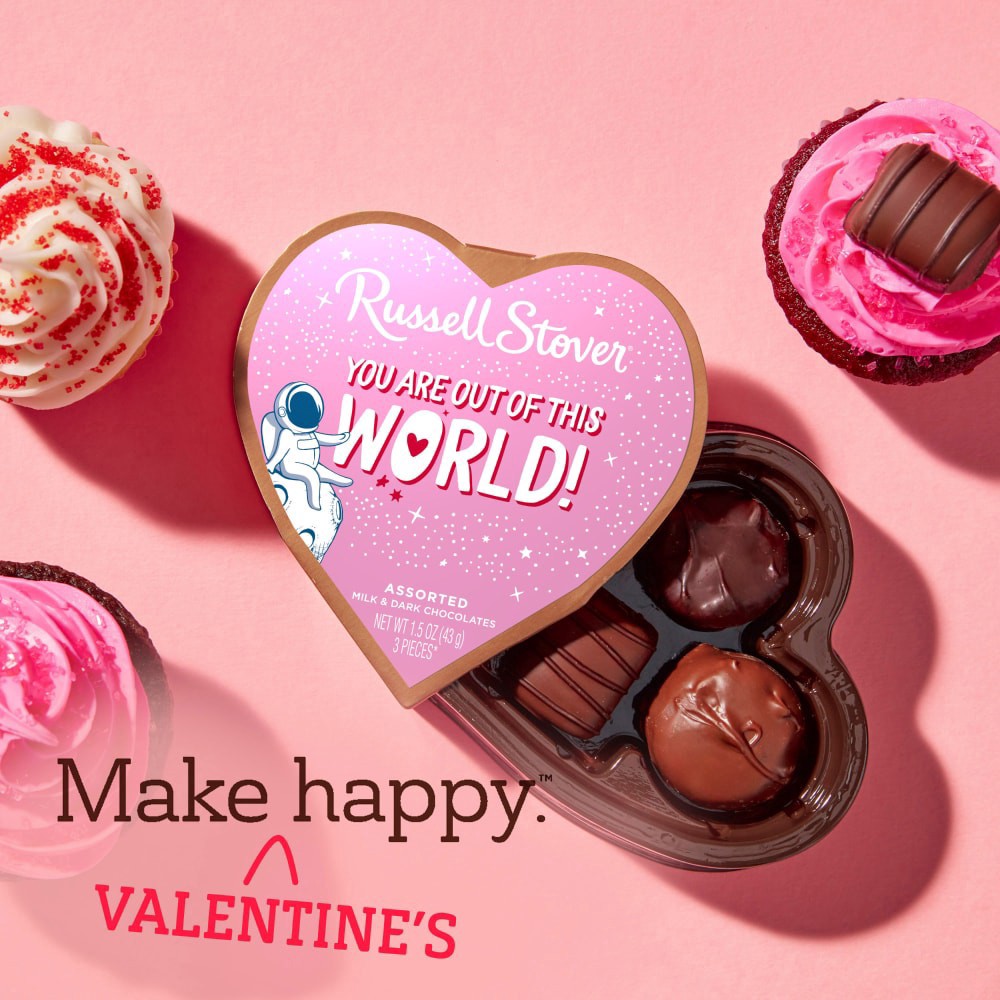 slide 2 of 6, Russell Stover Valentine's Day Cosmic Heart Assorted Milk & Dark Chocolate Gift Box, 3 Pieces, 1.5 oz