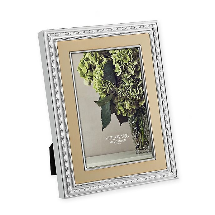 slide 1 of 1, Vera Wang Wedgwood With Love Gold Picture Frame, 5 in x 7 in