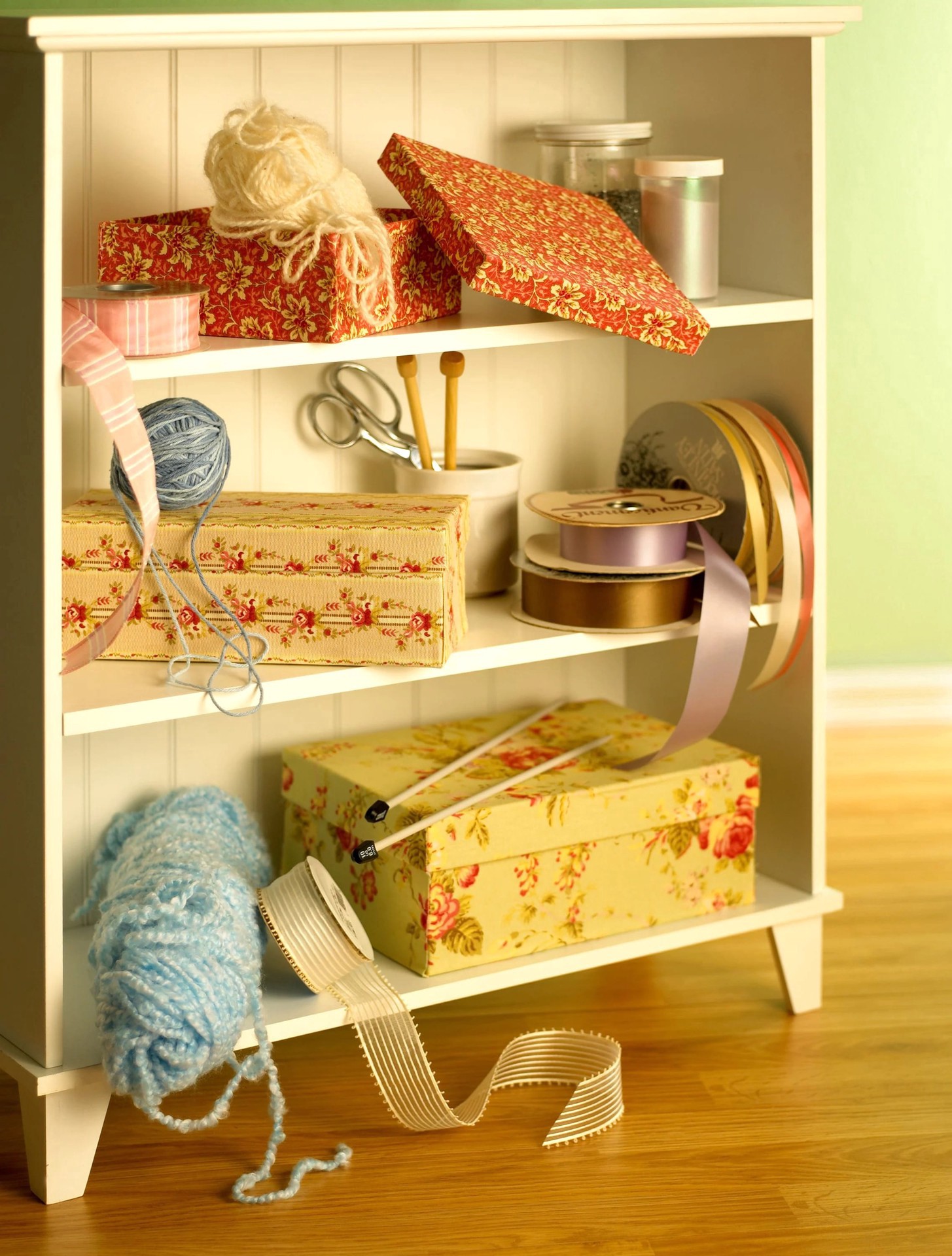 slide 4 of 6, 3M Super 77 Multipurpose Adhesive, 13.8 oz