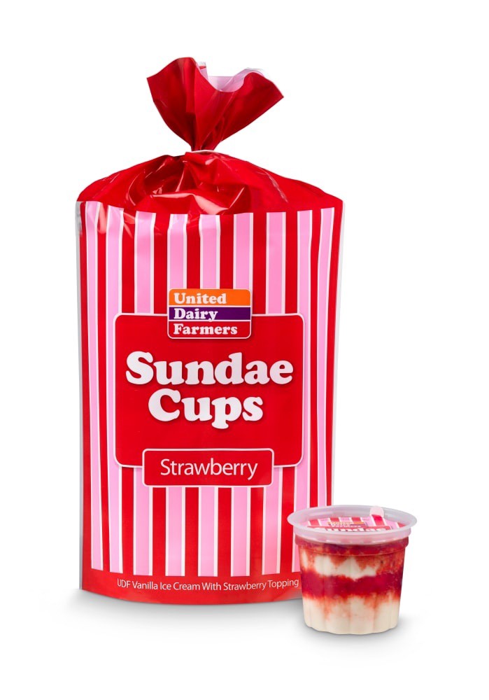 slide 1 of 1, United Dairy Farmers Strawberry Sundae Cups 8 Count, 5 fl oz
