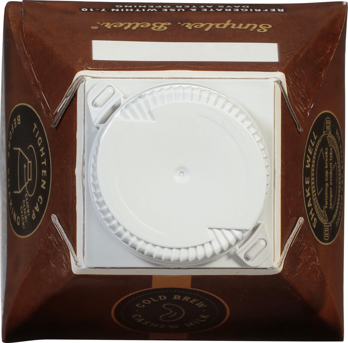 slide 8 of 13, Elmhurst Caramel Cashew Latte 25.4 fl oz, 25.4 oz