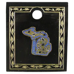 Penrod/Hiawatha Lapel Pin Carded Color Michigan Map