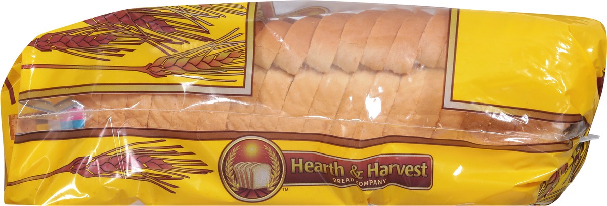 slide 6 of 9, Hearth & Harvest Bread Company Classic White Bread 22 oz, 22 oz