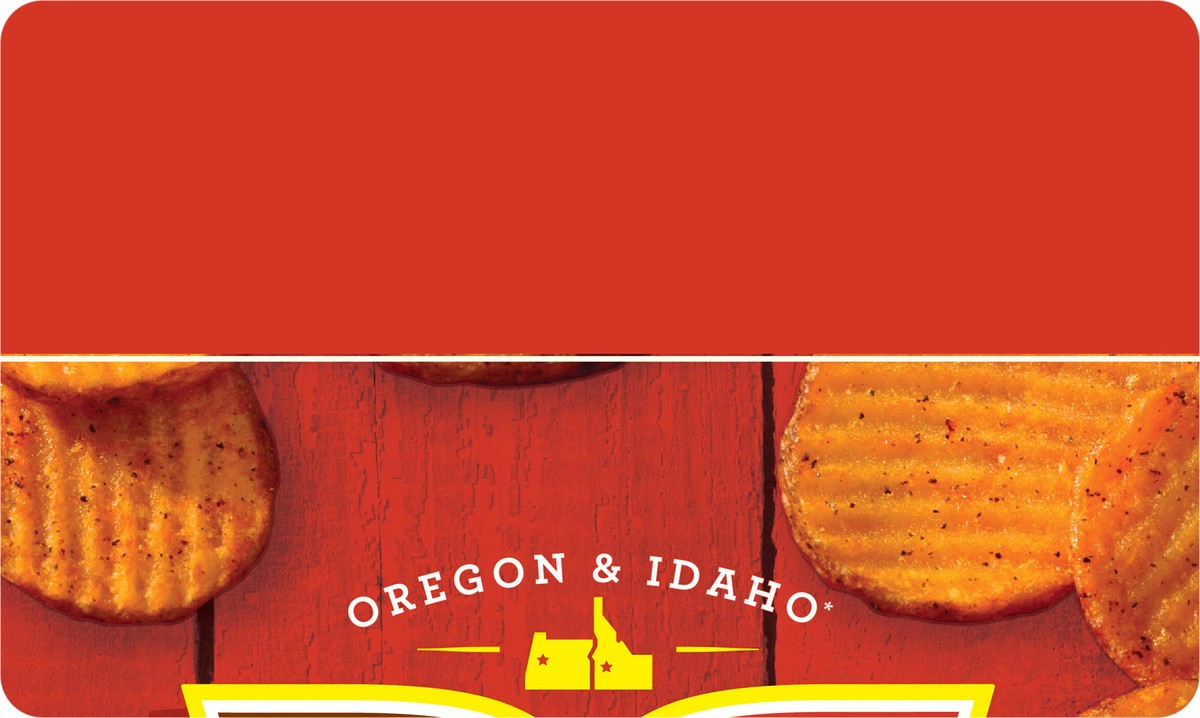 slide 8 of 13, Ore-Ida(r) Bold & Crispy Barbecue Oven Chips Seasoned French Fried Potatoes 26 oz. Bag, 26 oz