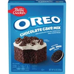 Betty Crocker OREO Chocolate Cake Mix, Chocolate Cake Baking Mix With OREO Cookie Pieces, 9.3 oz